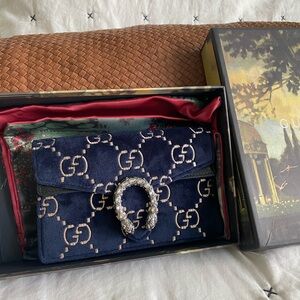 GUCCI 🦋💧🫐💙💙Blue Velvet Dionysus small 💙💙